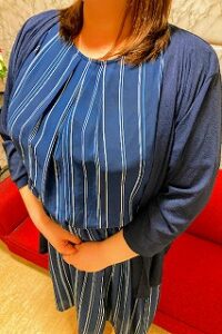 巨爆乳性欲旺盛エッチ好き淫乱奥様【千穂】さん、１７時出勤です